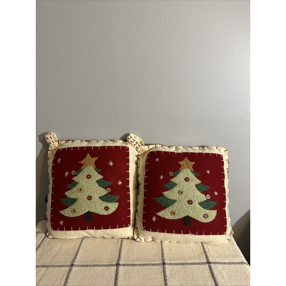 Christmas Tree  Holiday Throw Pillows Target Square 11x11 White Red Set 2‎